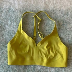 Lululemon workout bra. No cups included